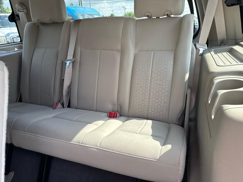 Ford Expedition XLT 2WD 2010