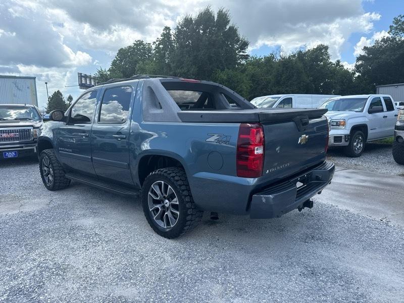 Chevrolet Avalanche LTZ 4WD 2008