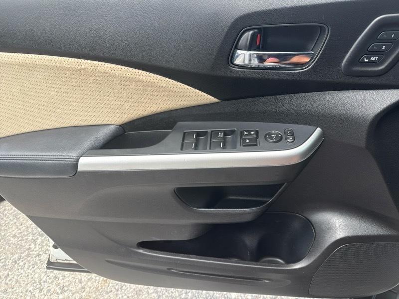 Honda CR-V Touring 2WD 2015