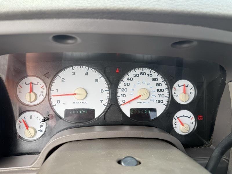 Dodge Ram 1500 SLT 2WD 2004