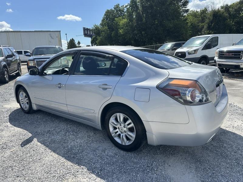 Nissan Altima 2.5 S 2010