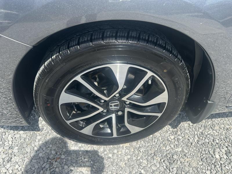 Honda Civic EX Sedan 5-Speed AT 2013