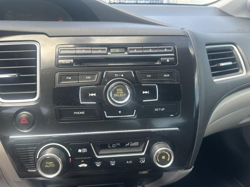 Honda Civic EX Sedan 5-Speed AT 2013