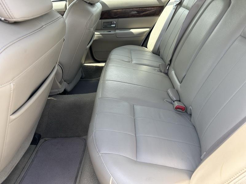 Mercury Grand Marquis LS 2010