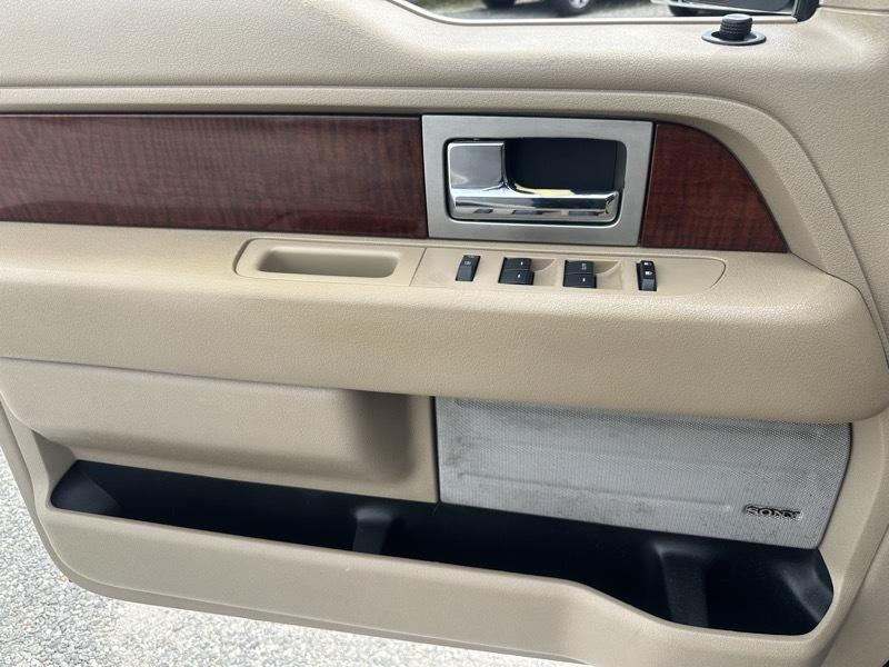 Ford F-150 photo 15