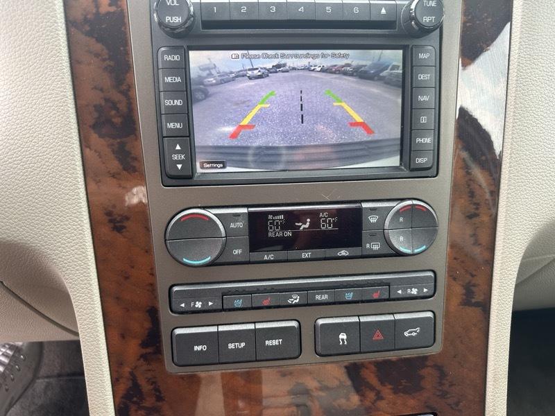 Lincoln Navigator 2WD 2011