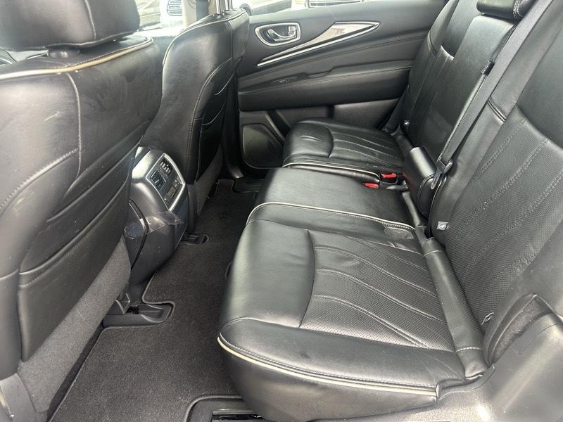 Infiniti QX60 photo 16