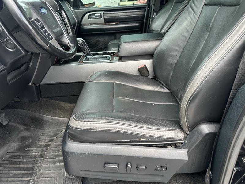 Ford Expedition EL Platinum 4WD 2016