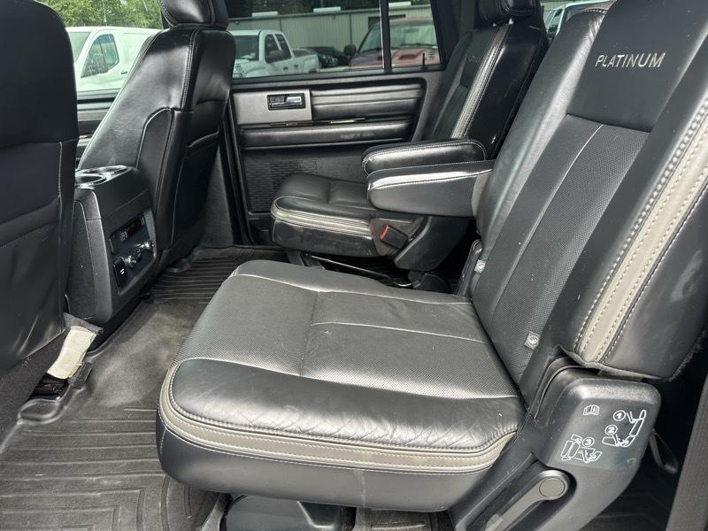 Ford Expedition EL Platinum 4WD 2016