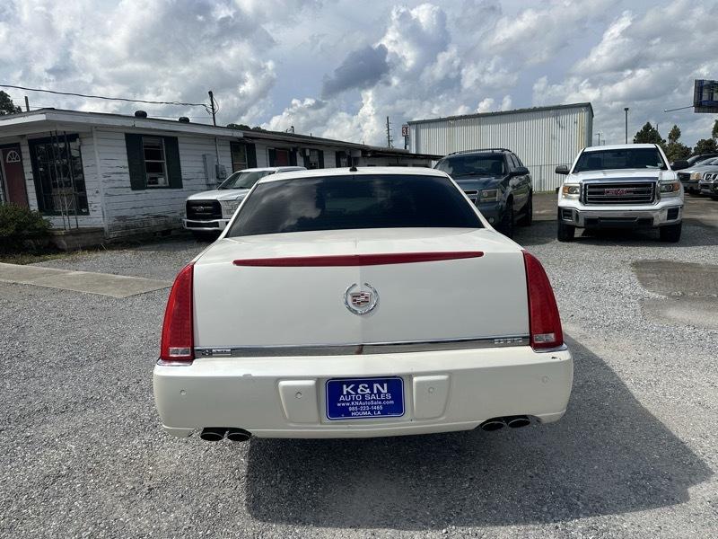 Cadillac DTS Luxury II 2008
