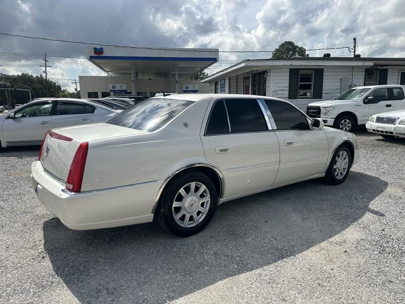 Cadillac DTS Luxury II 2008