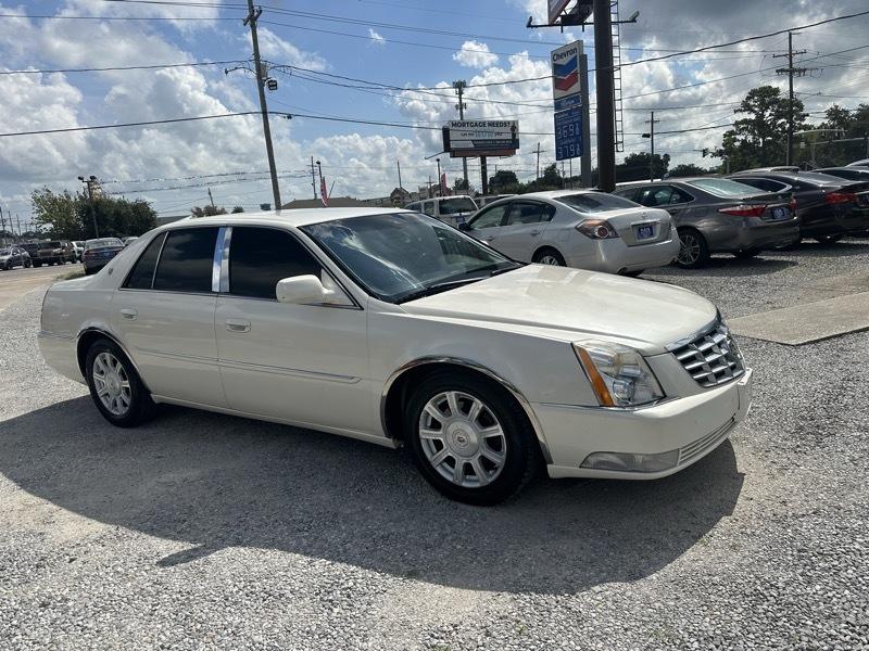 Cadillac DTS Luxury II 2008