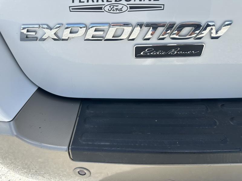 Ford Expedition photo 15