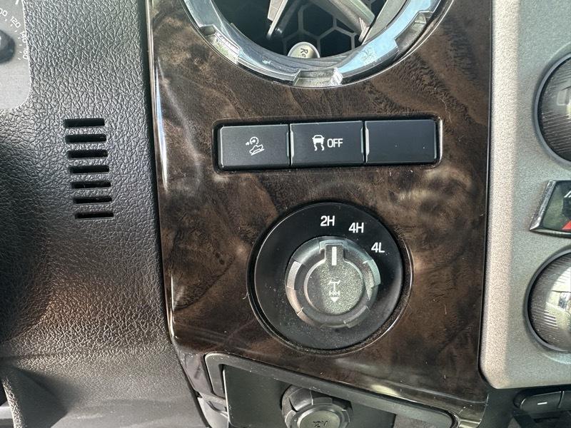 Ford F-250 SD Platinum Crew Cab 4WD 2013