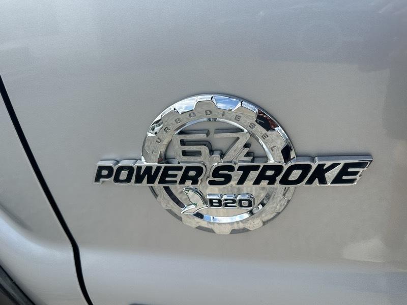 Ford F-250 SD Lariat Crew Cab 4WD 2015