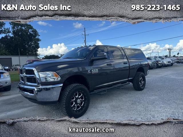 2018 RAM 2500 Gris Camioneta Todo terreno Automática