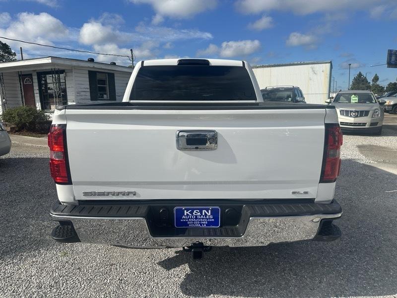 GMC Sierra photo 3