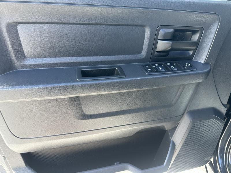 RAM 1500 ST Quad Cab 2WD 2017