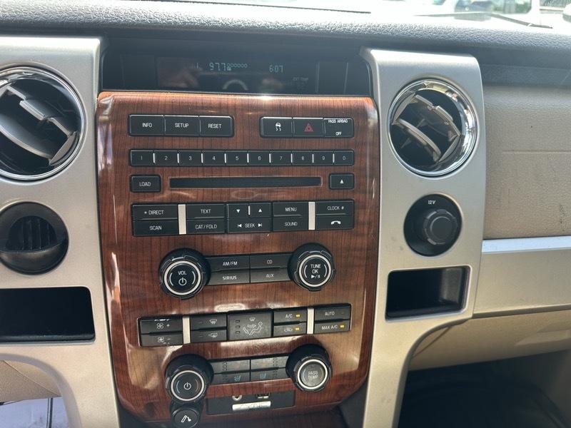 Ford F-150 Lariat SuperCrew Short Bed 2WD 2010