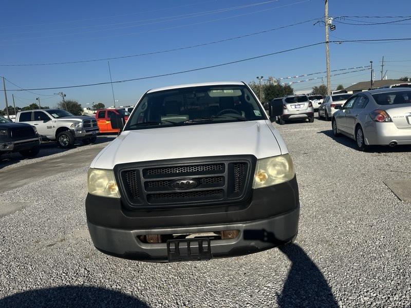 Ford F-150 Supercab 157" XL 2006