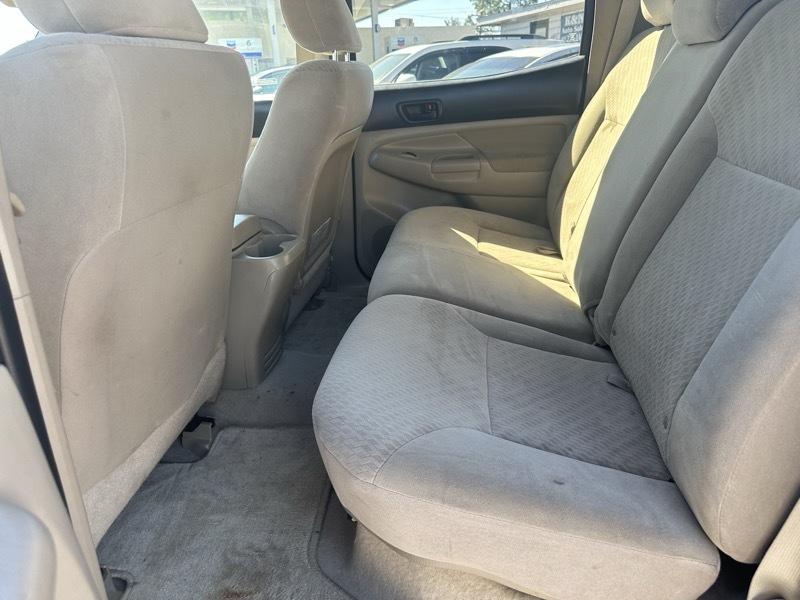 Toyota Tacoma PreRunner Double Cab V6 Auto 2WD 2009