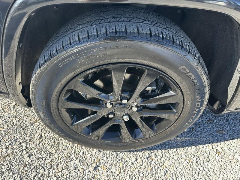 Jeep Grand Cherokee Laredo 2WD 2019