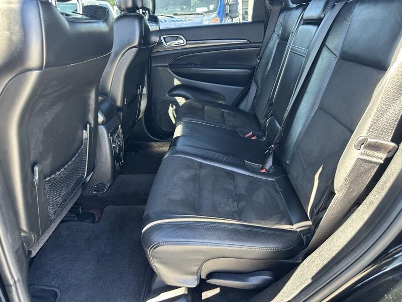 Jeep Grand Cherokee Laredo 2WD 2019