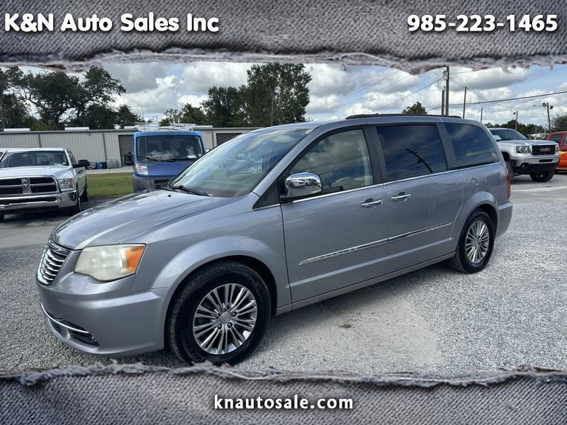 2014 Chrysler Town & Country Touring-L