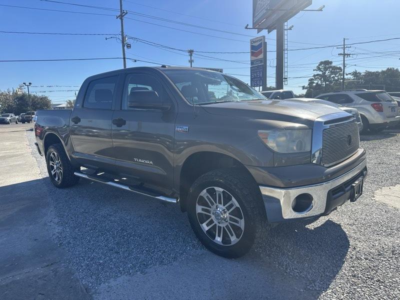 Toyota Tundra SR5 5.7L V8 CrewMax 2WD 2013