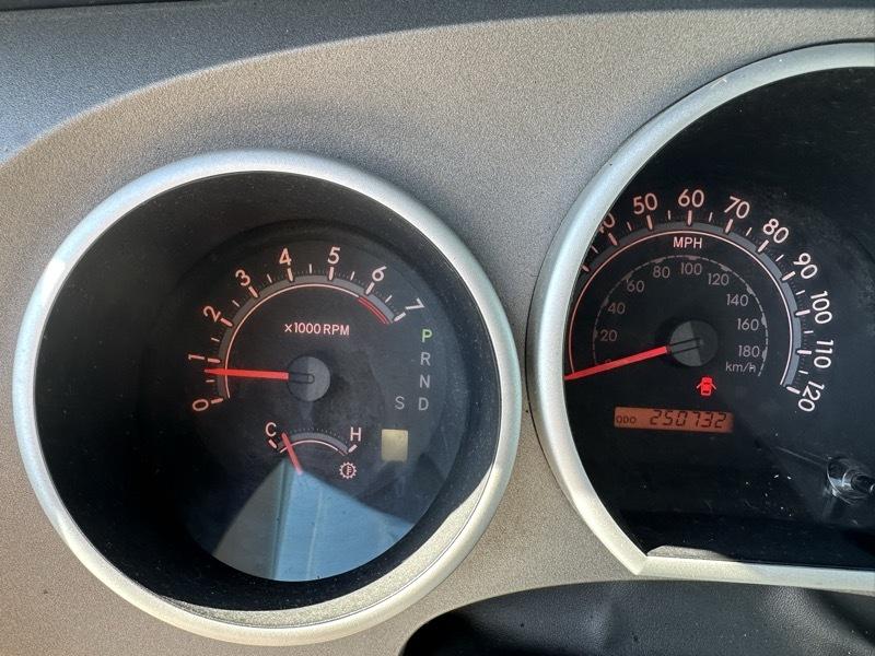Toyota Tundra SR5 5.7L V8 CrewMax 2WD 2013