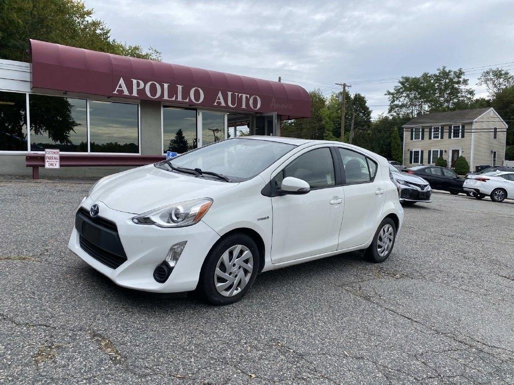2015 Toyota Prius c One