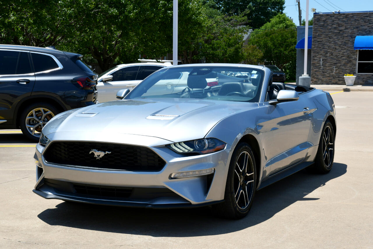 2022 Ford Mustang EcoBoost Convertible photo 2