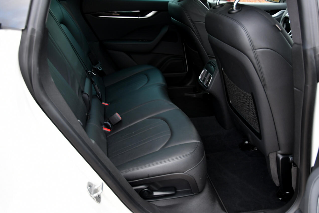2023 Maserati Levante Modena S photo 21