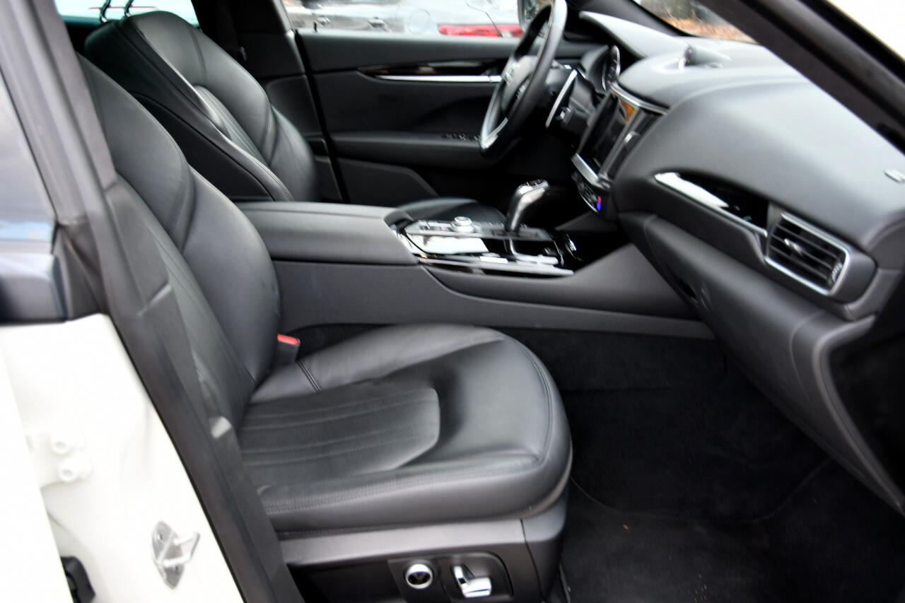2023 Maserati Levante Modena S photo 22