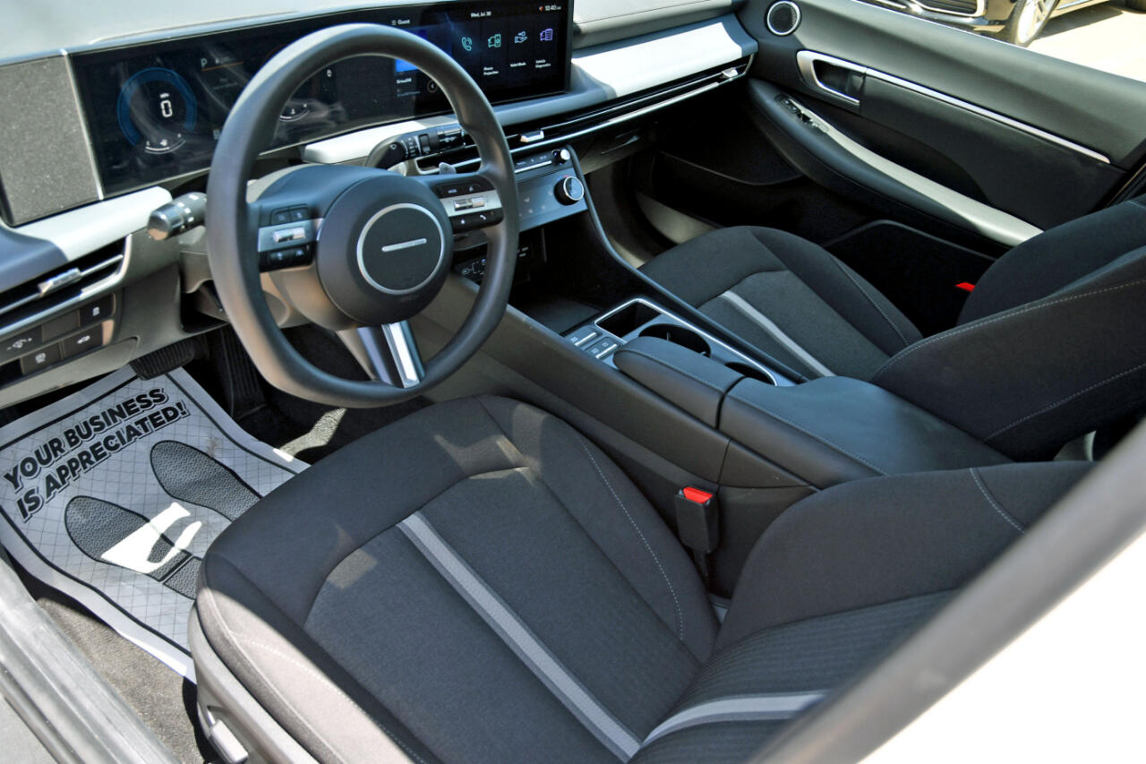 Hyundai Sonata SEL FWD 2025 Hyundai Sonata SEL FWD 2025