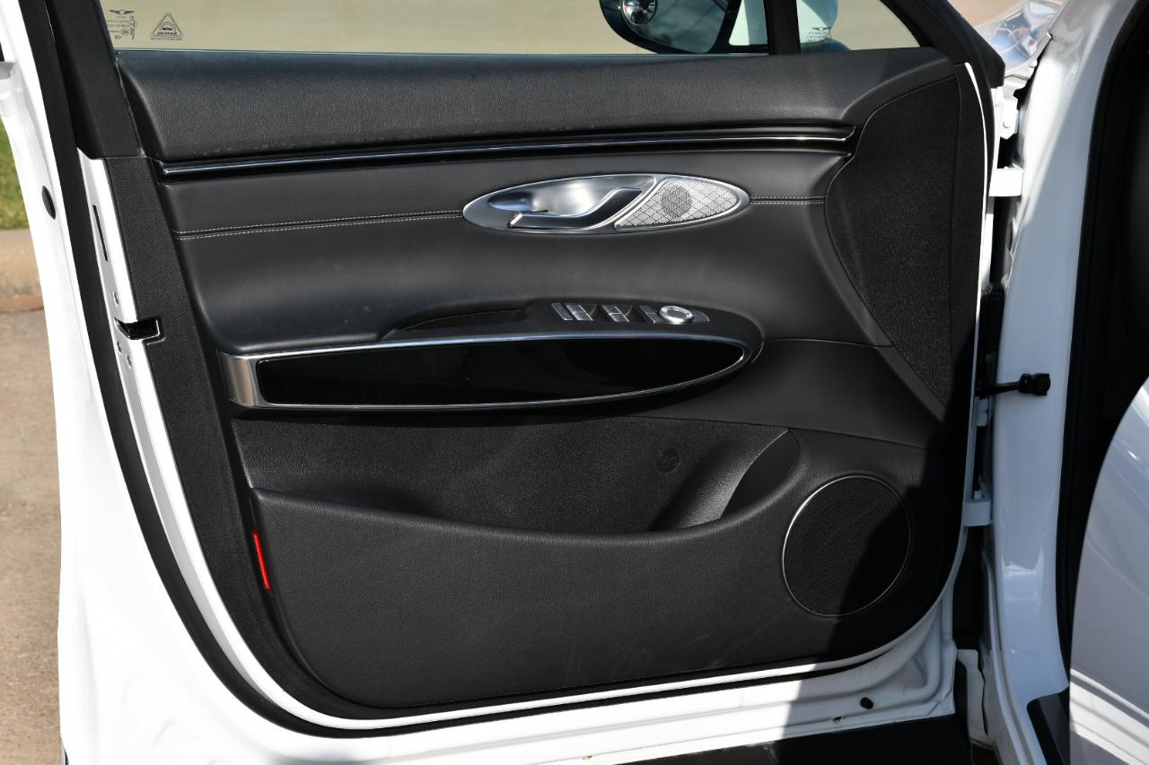 Genesis GV70 2.5T AWD 2025
