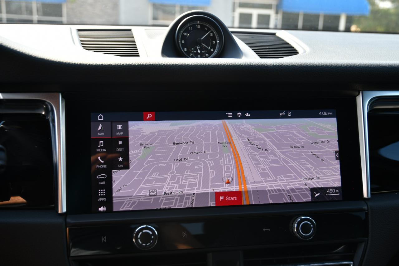 Porsche Macan AWD 2024