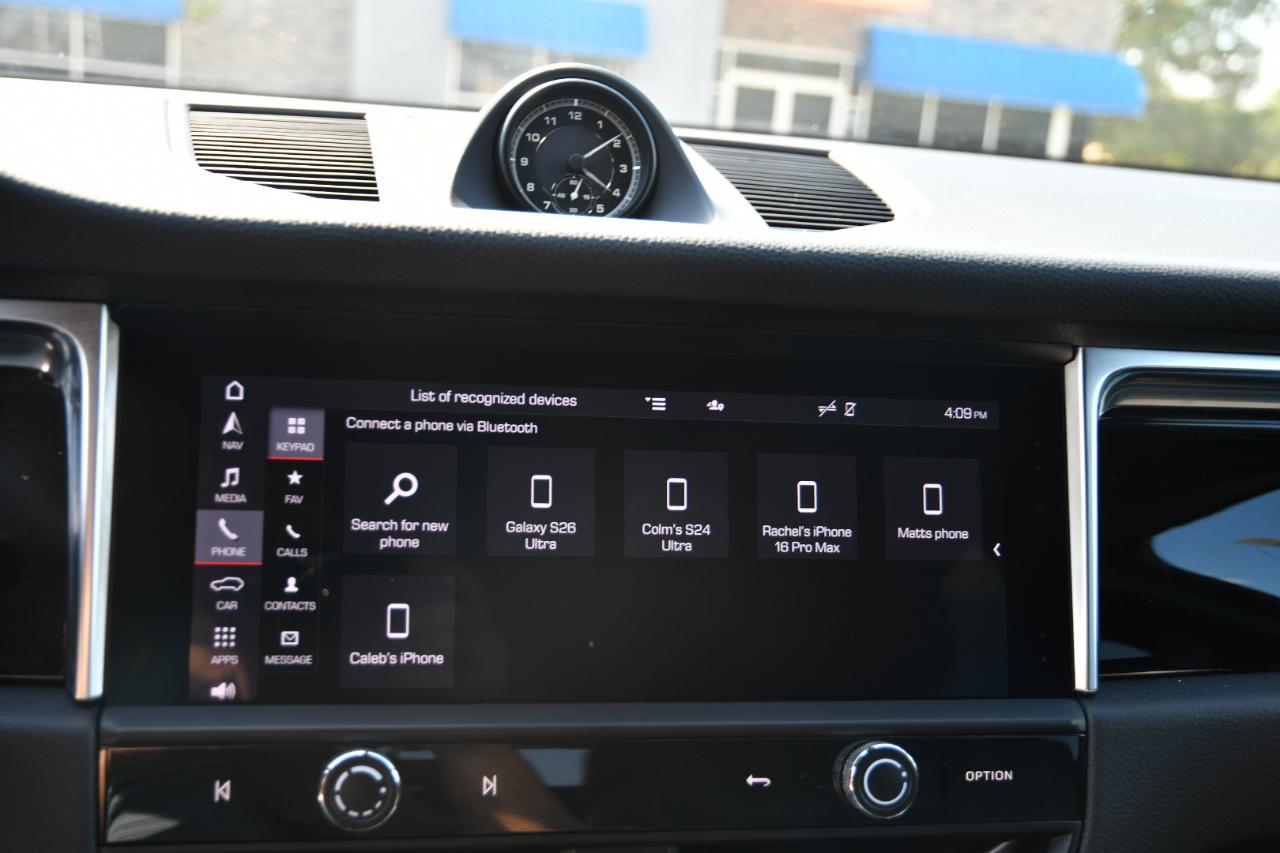 Porsche Macan AWD 2024