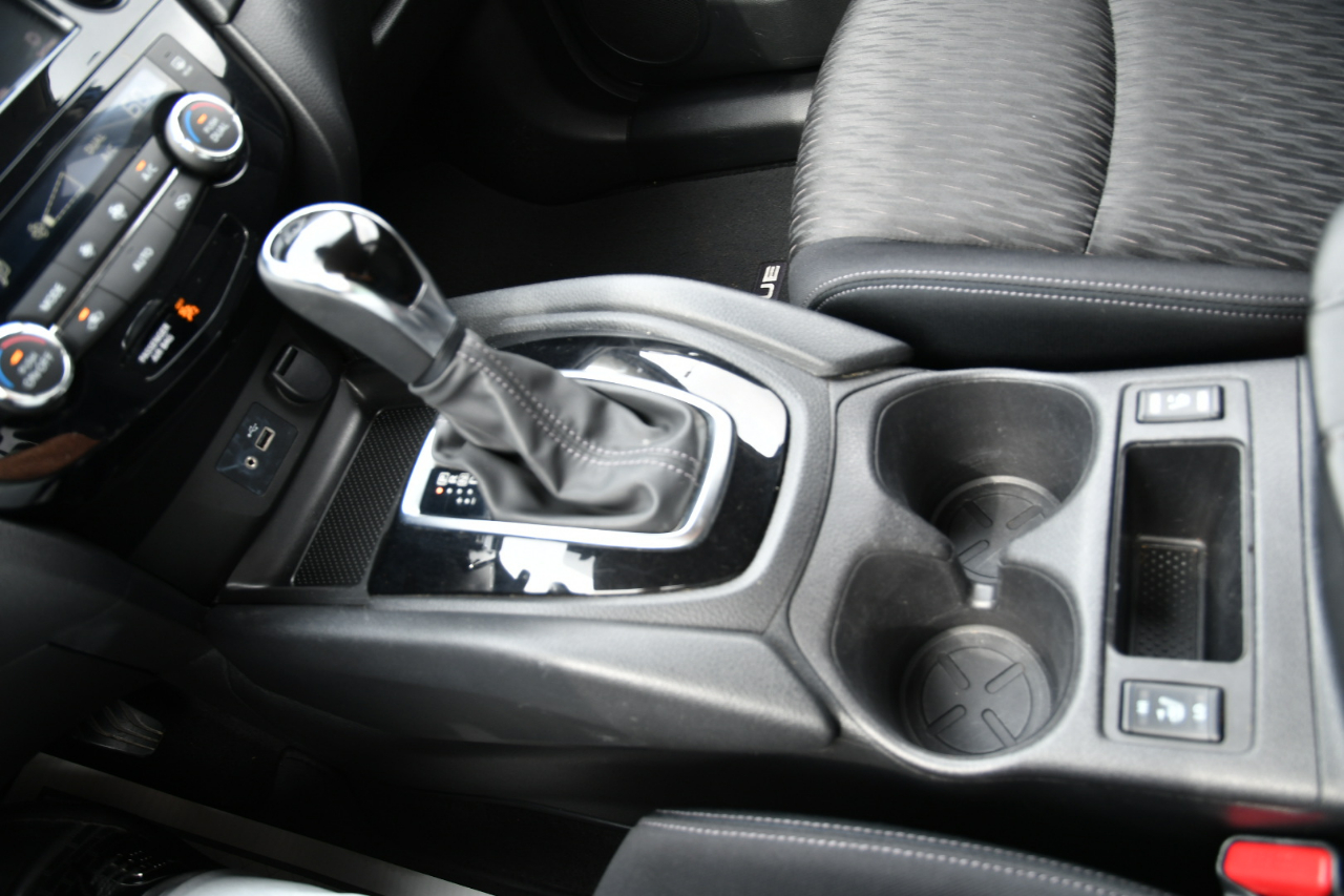 Nissan Rogue FWD SV *Limited Production* *Ltd Avail* 2019 Nissan Rogue FWD SV *Limited Production* *Ltd Avail* 2019