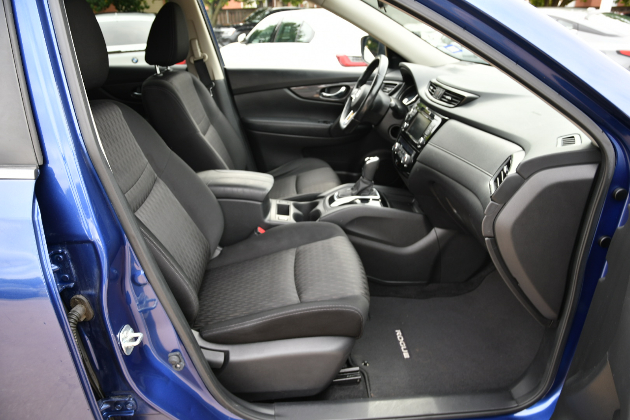 Nissan Rogue FWD SV *Limited Production* *Ltd Avail* 2019 Nissan Rogue FWD SV *Limited Production* *Ltd Avail* 2019