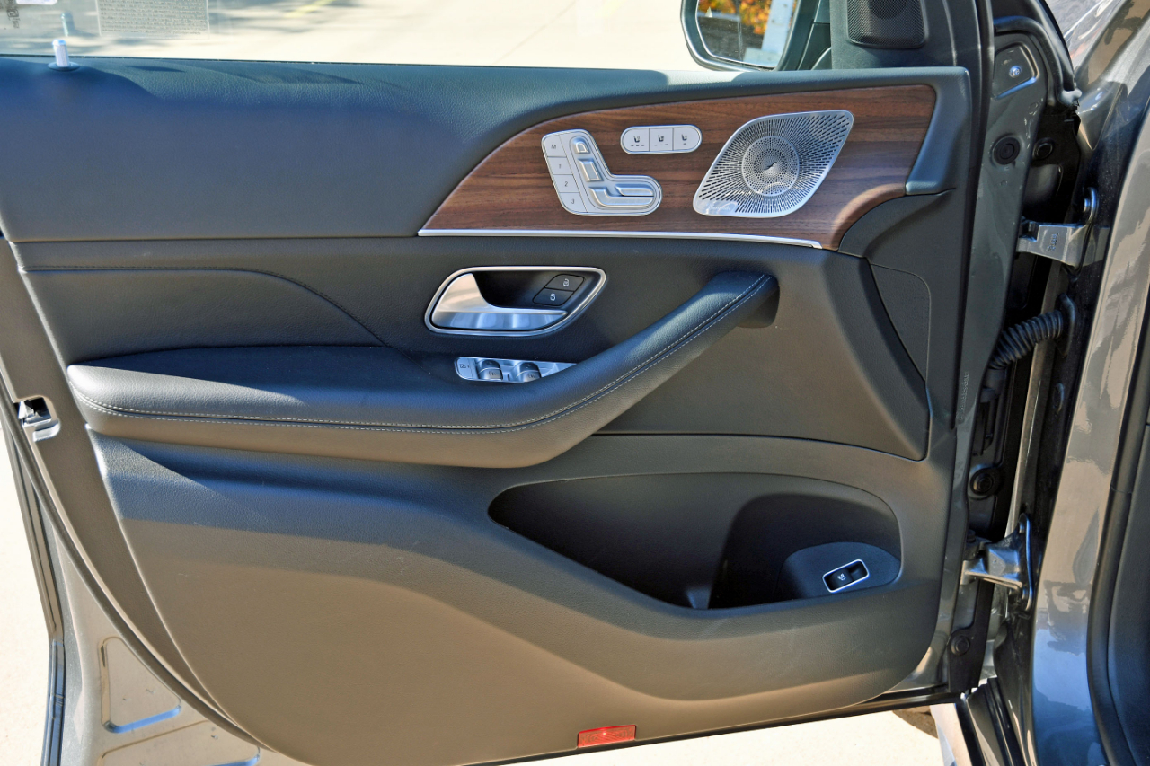 Mercedes-Benz GLS GLS 450 4MATIC SUV 2025