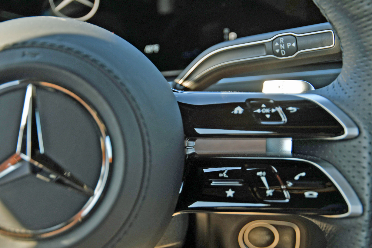 Mercedes-Benz GLS GLS 450 4MATIC SUV 2025