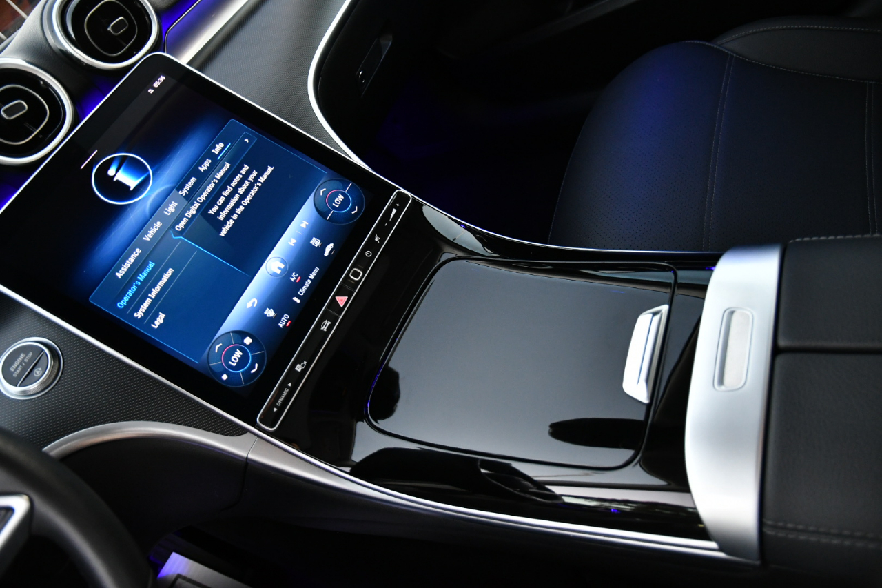 Mercedes-Benz C-Class C 300 Sedan 2025