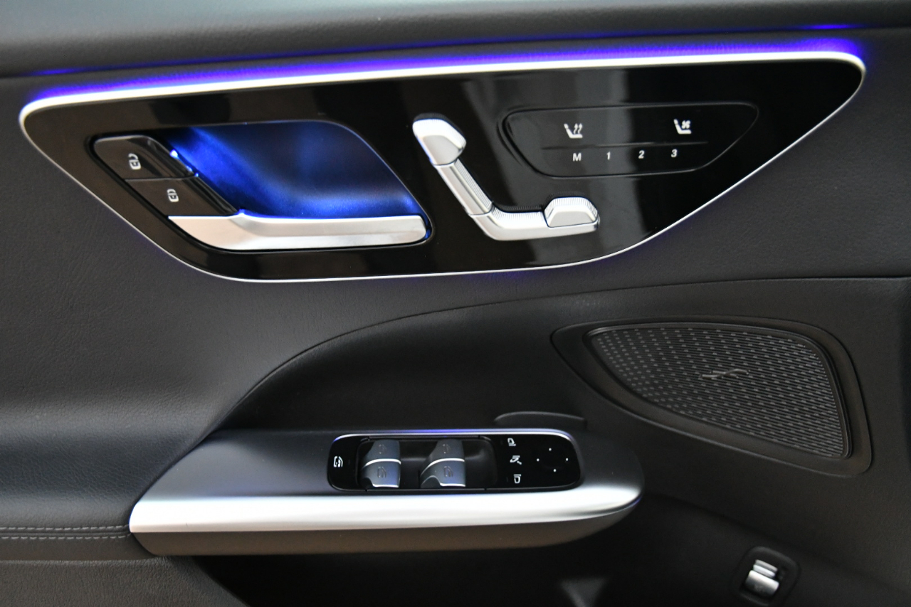 Mercedes-Benz C-Class C 300 Sedan 2025