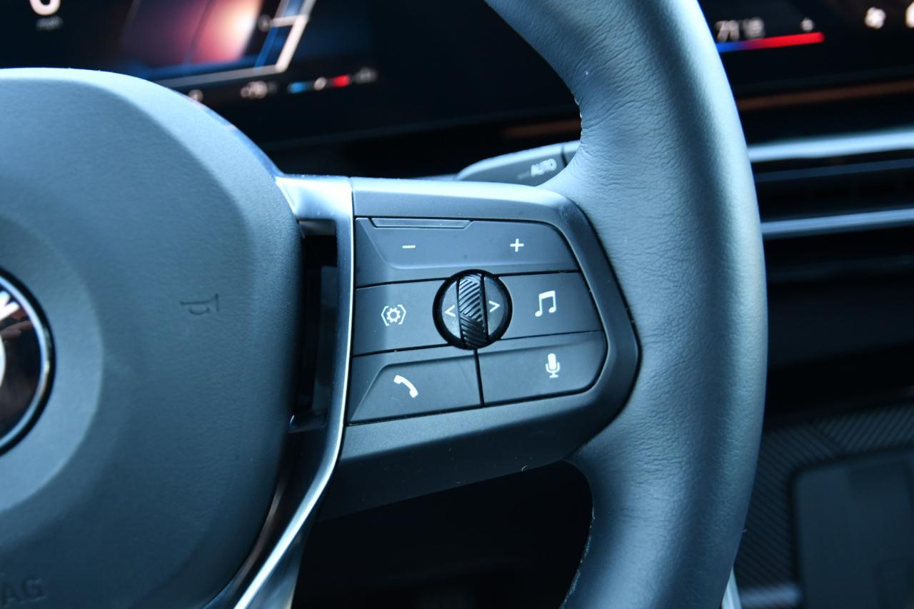 BMW X1 xDrive28i Sports Activity Vehicle 2026