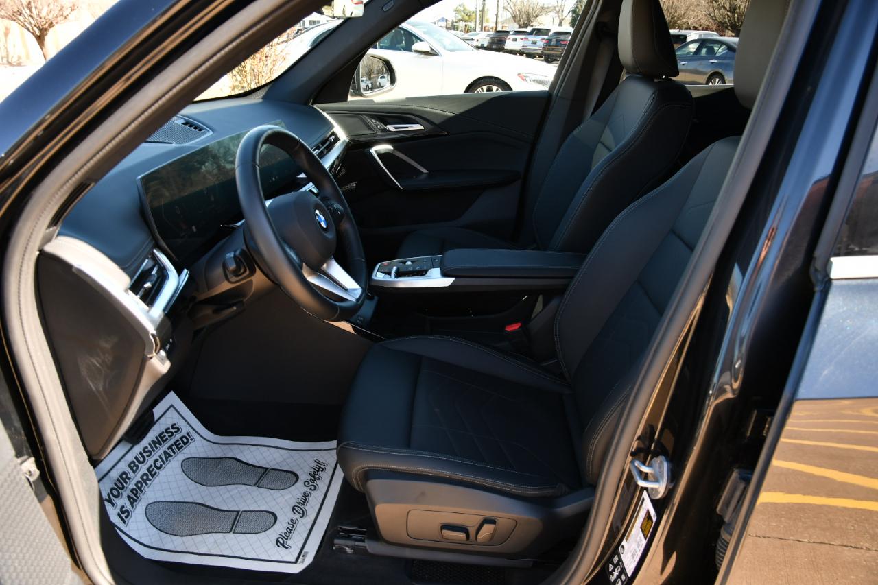 BMW X1 xDrive28i Sports Activity Vehicle 2026