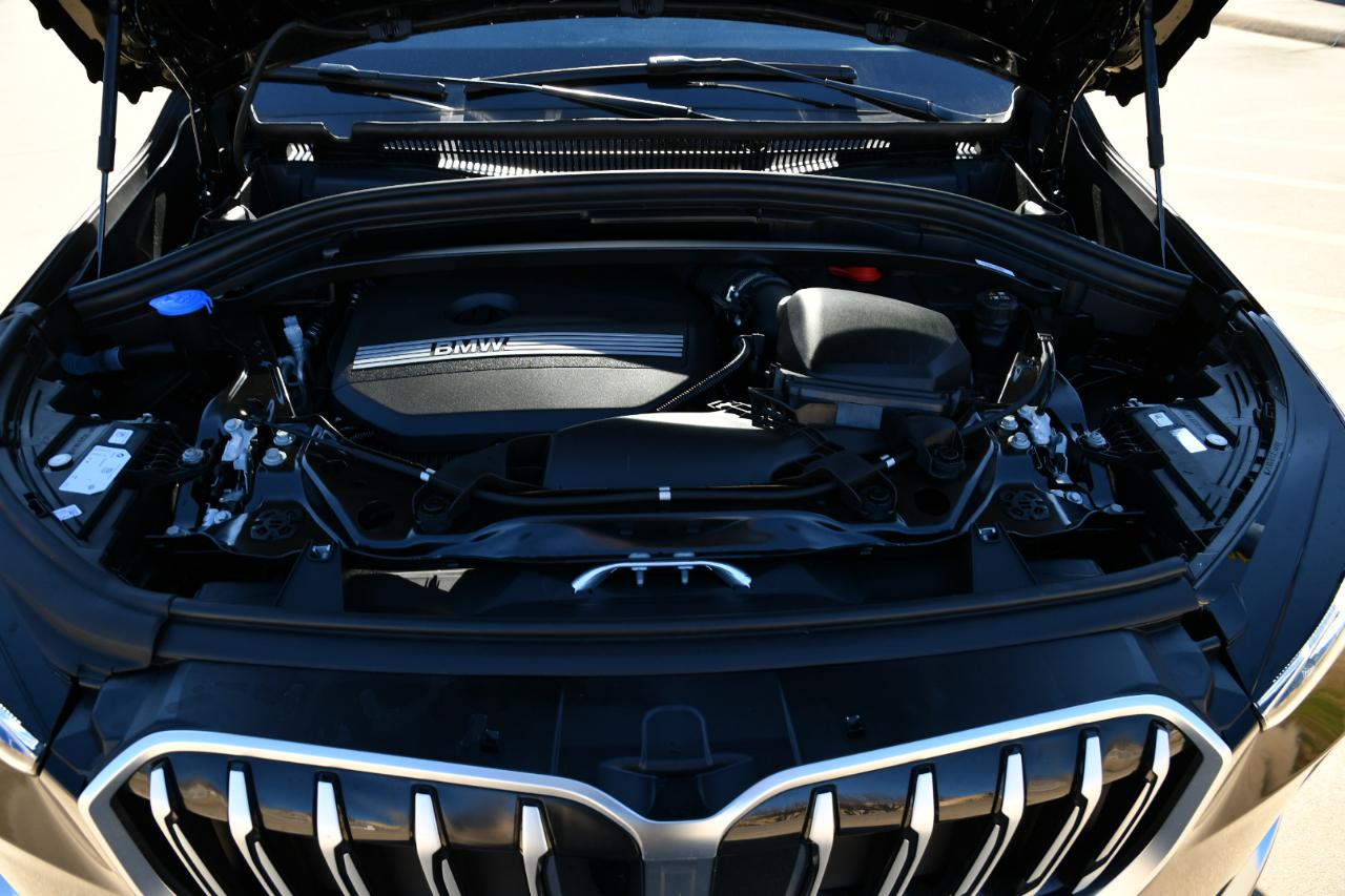 BMW X1 xDrive28i Sports Activity Vehicle 2026