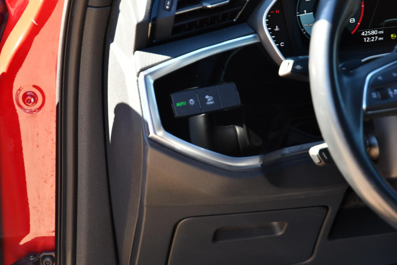 Audi Q3 S line Premium 45 TFSI quattro 2024