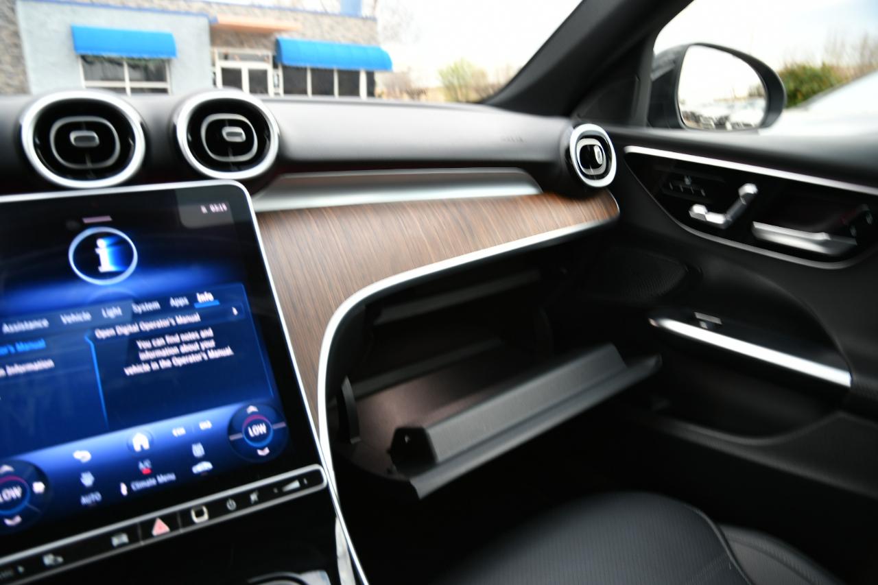 Mercedes-Benz C-Class C 300 Sedan 2025