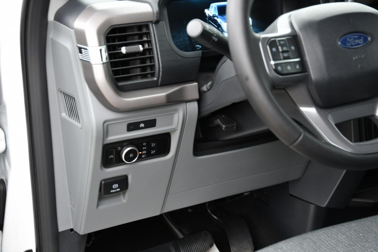 Ford F-150 XLT 4WD SuperCrew 5.5' Box 2025